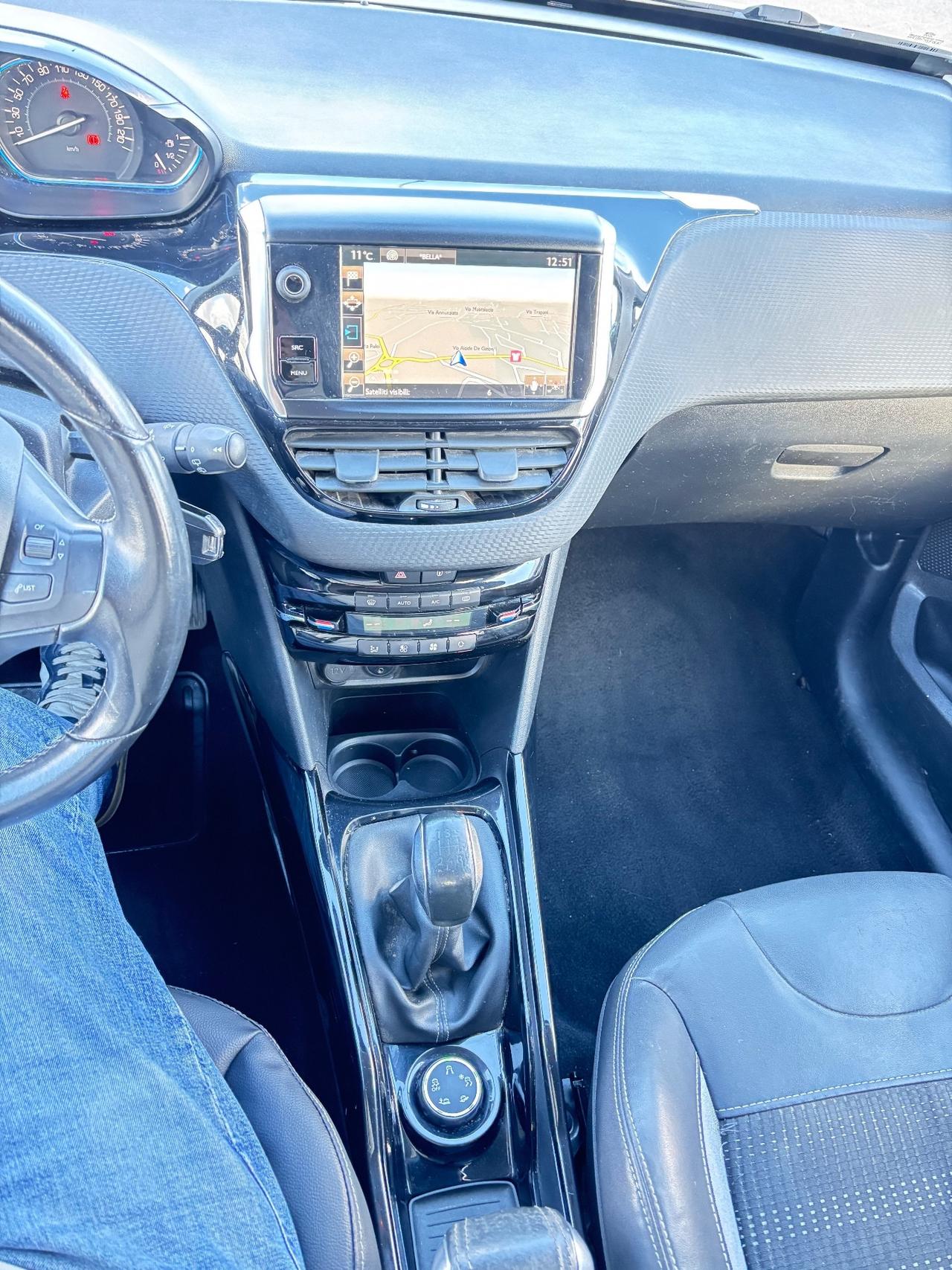 Peugeot 2008 BlueHDi 100 Allure