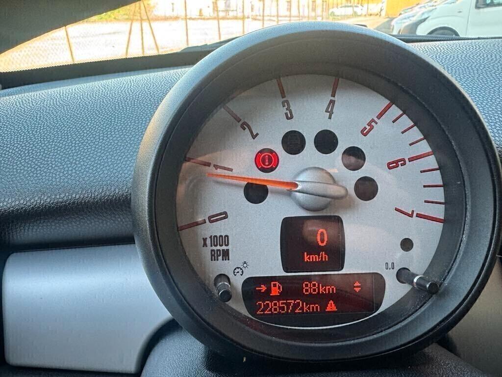 Mini Mini 1.6 16V One D ok nuo p