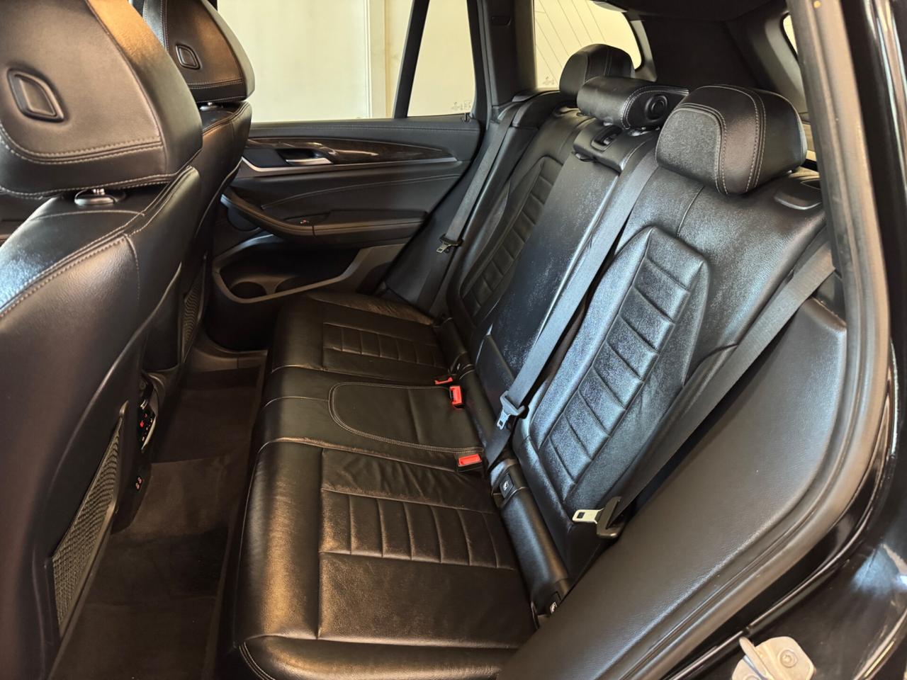 BMW X3 XDRIVE 20d 190 cv LUXURY - MY20