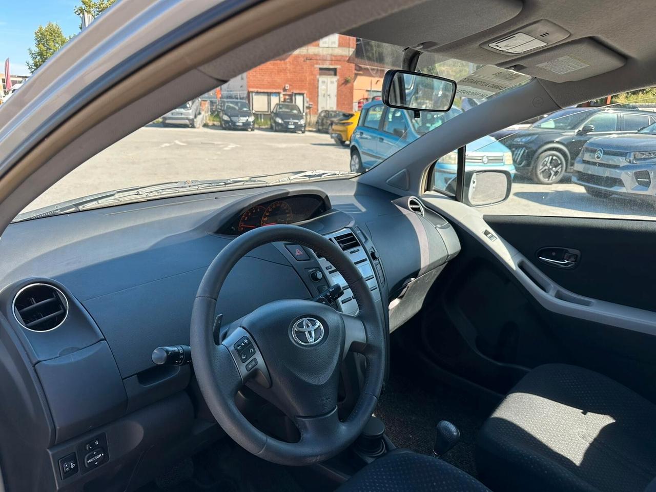 Toyota Yaris 1.4 D-4D DPF 3 porte M-MT Sol