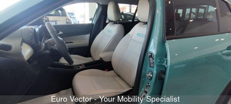 FIAT 600 1.2 Hybrid 100cv La Prima