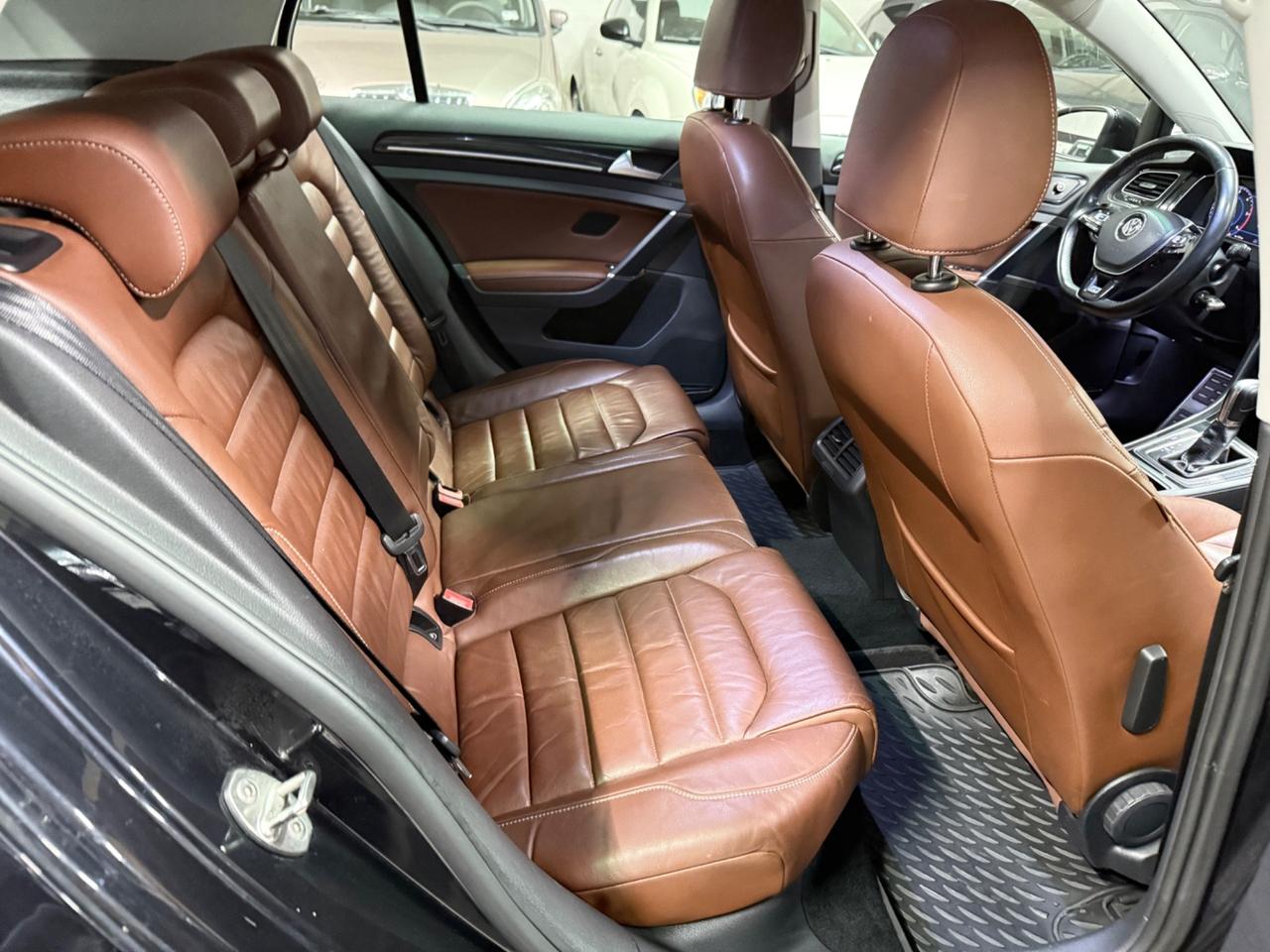 Volkswagen Golf 7.5 1.6 TDI 115 CV DSG 5p. Highline BlueMotion Technology