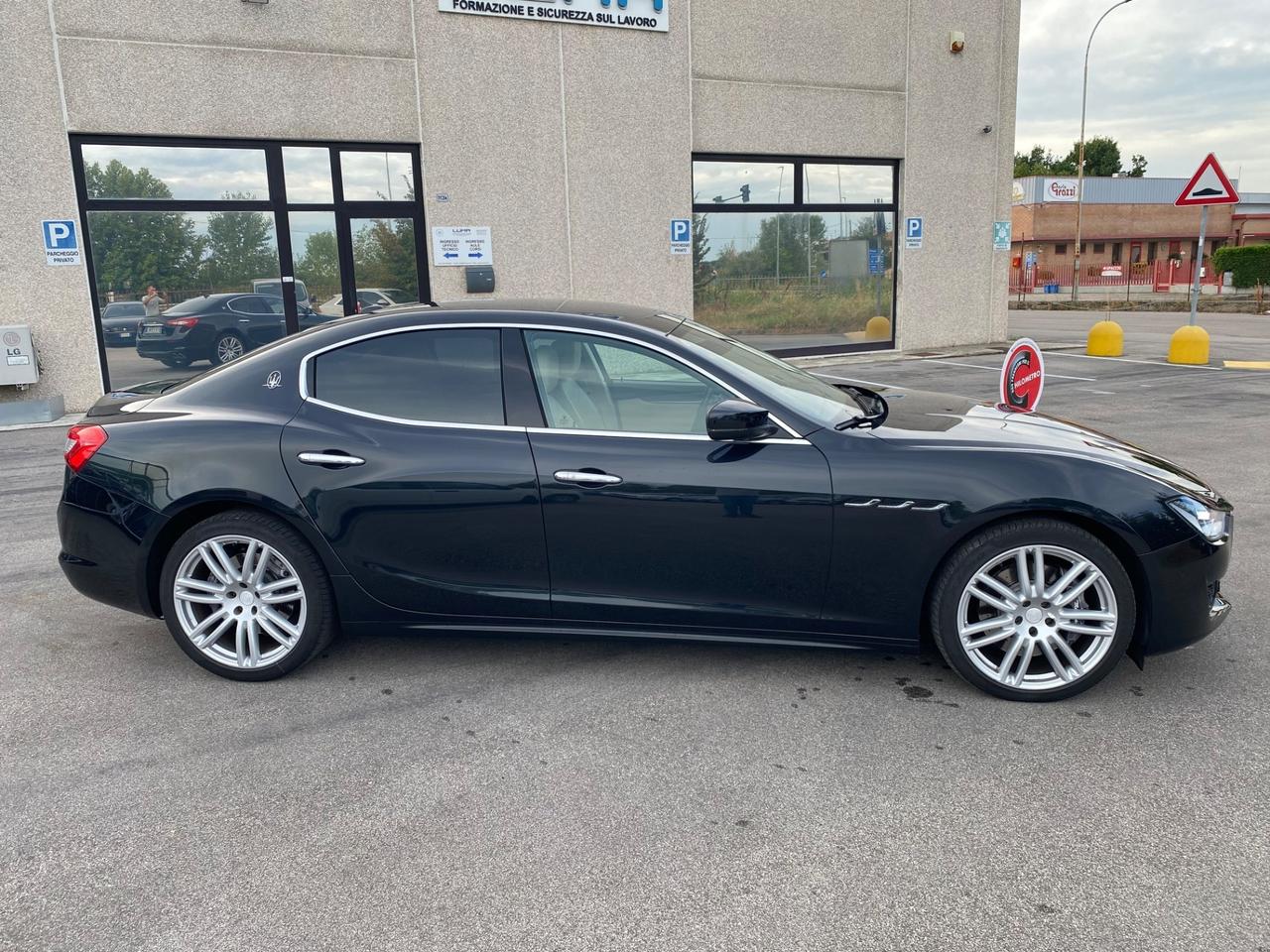 Maserati Ghibli My19 Granlusso V6 Diesel 275 CV
