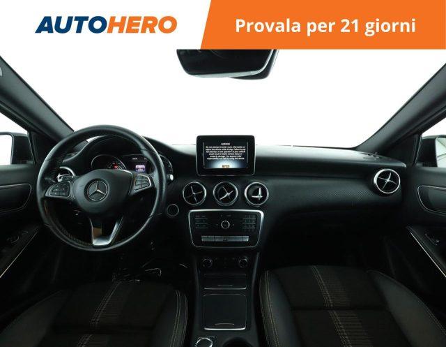 MERCEDES-BENZ A 220 d Automatic 4Matic Sport