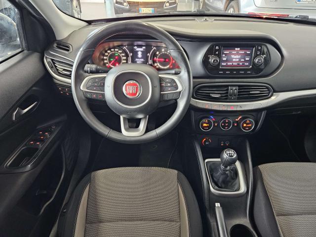 Fiat Tipo 4p 1.6 mjt Lounge 120cv NEOPATENTATI