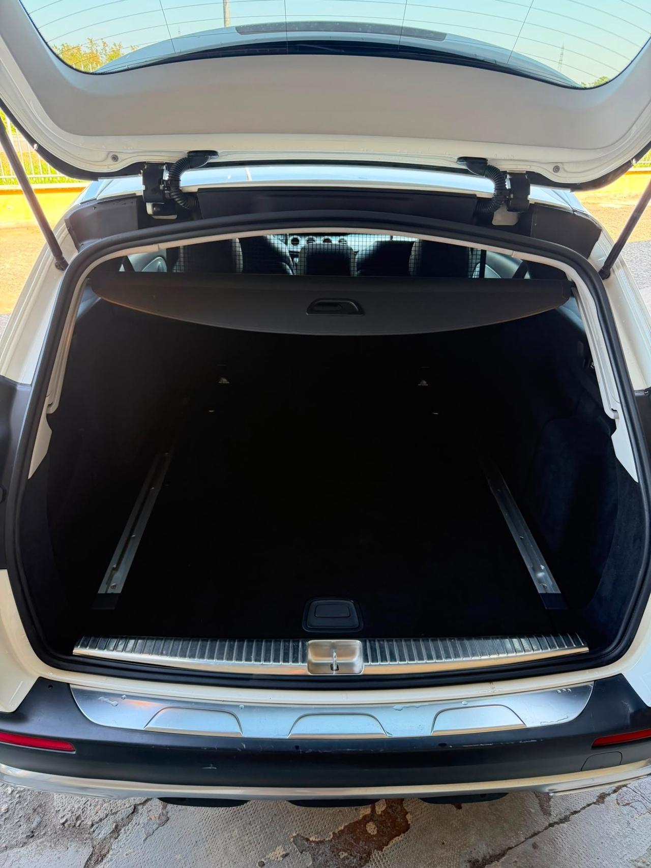 Mercedes-benz E 220 d S.W. 4Matic Auto Premium All-Terrain