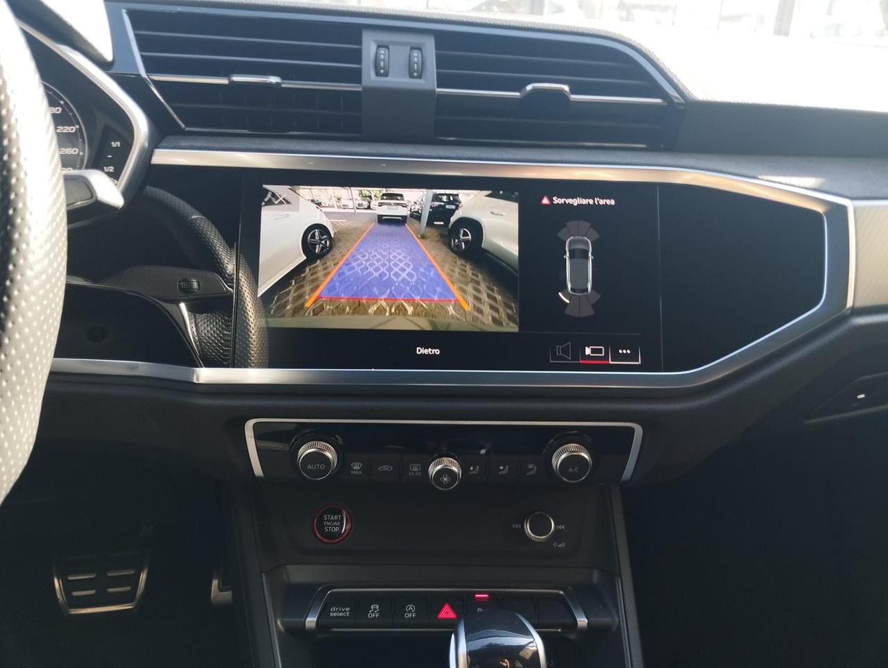 AUDI Q3 2019 Sportback - Q3 Sportback RS 2.5 quattro s-tronic