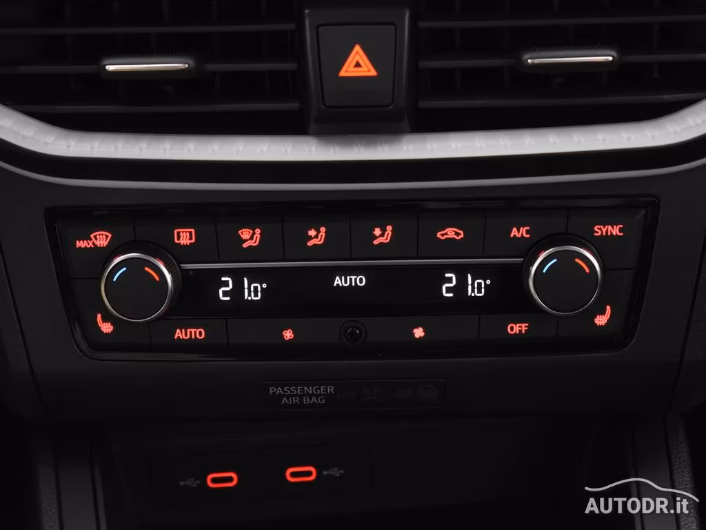 Seat Ibiza 1.0 TGI Style LED, Navi, Retrocamera, Sedili riscaldati