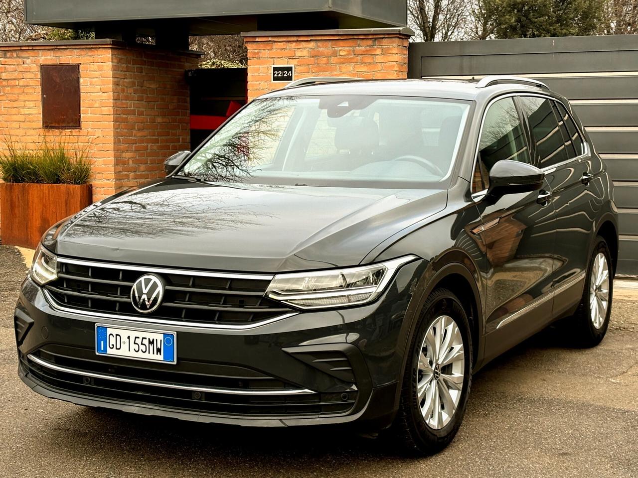 VW TIGUAN 1.5TSI(benz)-89000km-U.Propr-2021