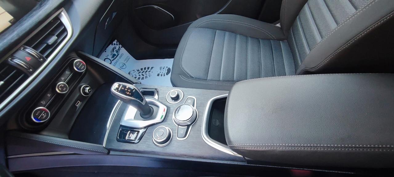 Alfa Romeo Stelvio 2.2 diesel italiana 5/2022