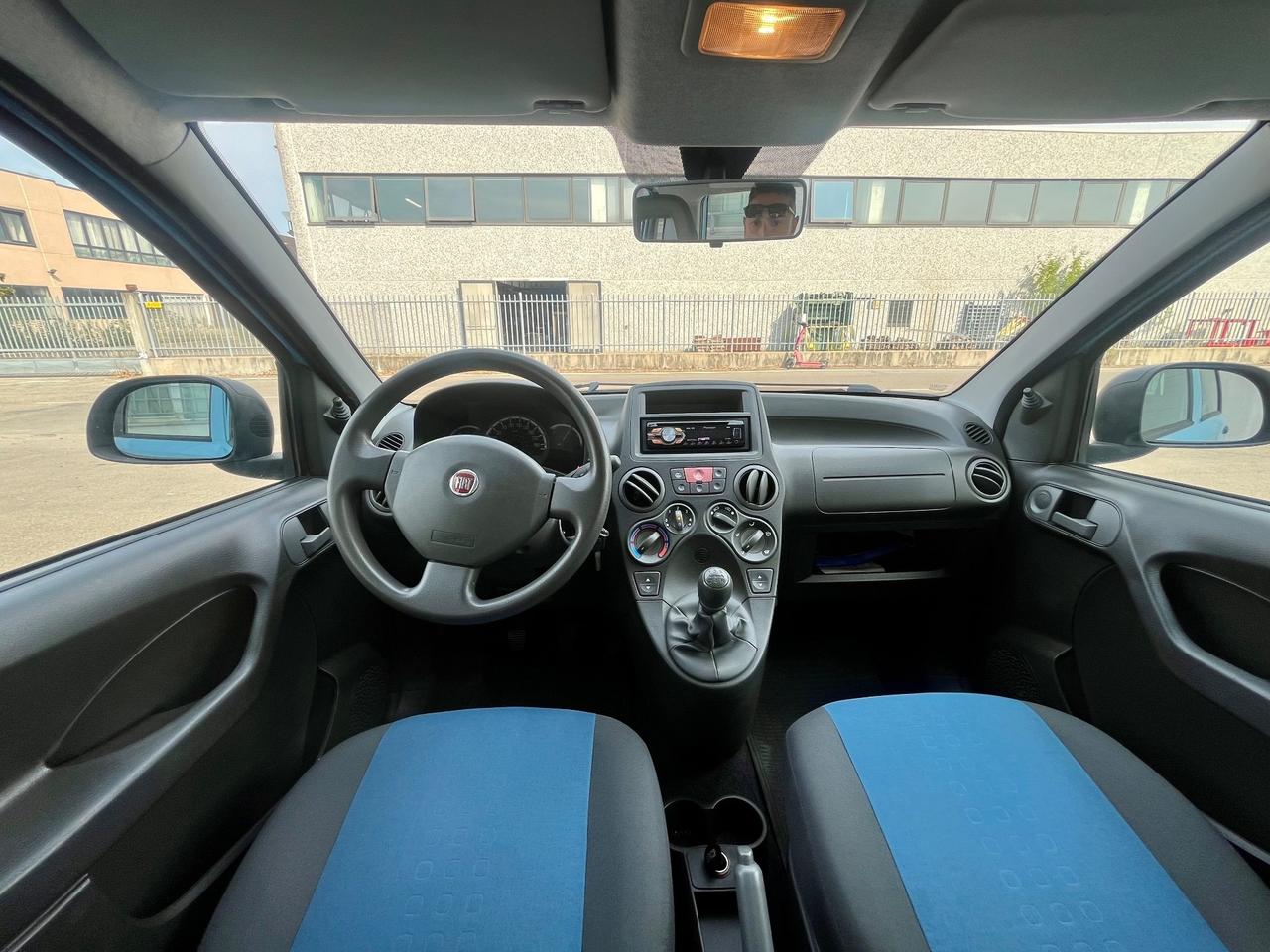 Fiat Panda 1.2benz 2012 66.000km distribuzione/tagliando fatti