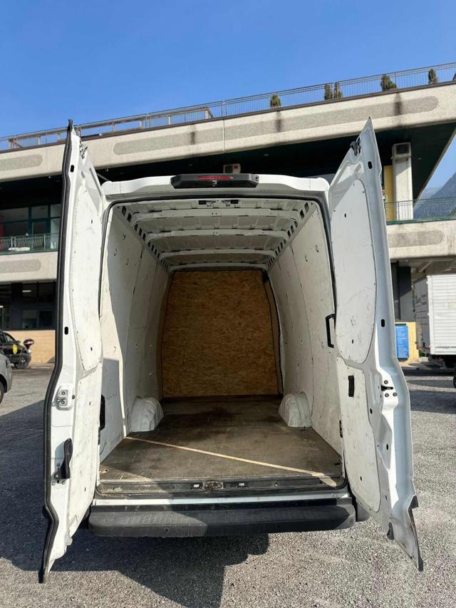 IVECO Daily Daily L4H3 6 Posti Furgonato passo lungo