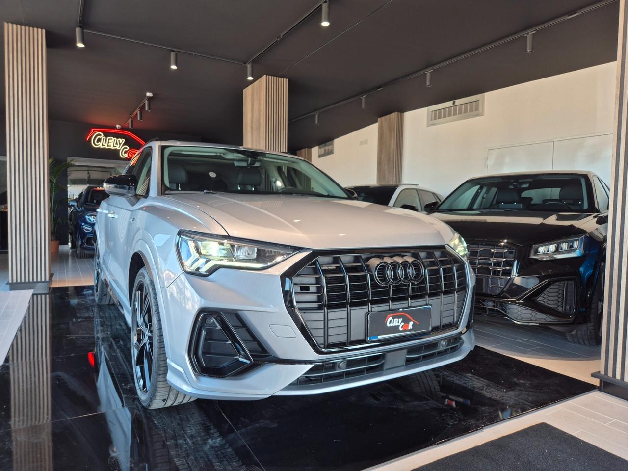 Audi Q3 35 TDI S tronic Sline edition IDENTITY BLACK