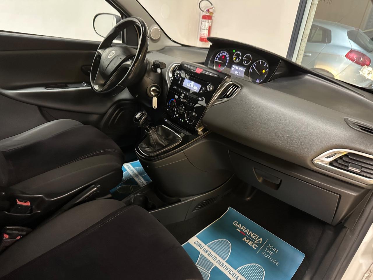 Lancia Ypsilon 1.3 MJT 16V 95 CV 5 porte S&S Gold