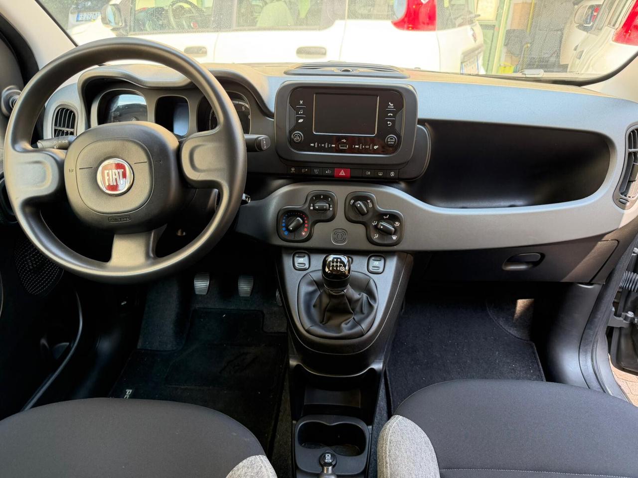 Fiat Panda 1.0 FireFly S&S Hybrid City Life NEOPATENTATI