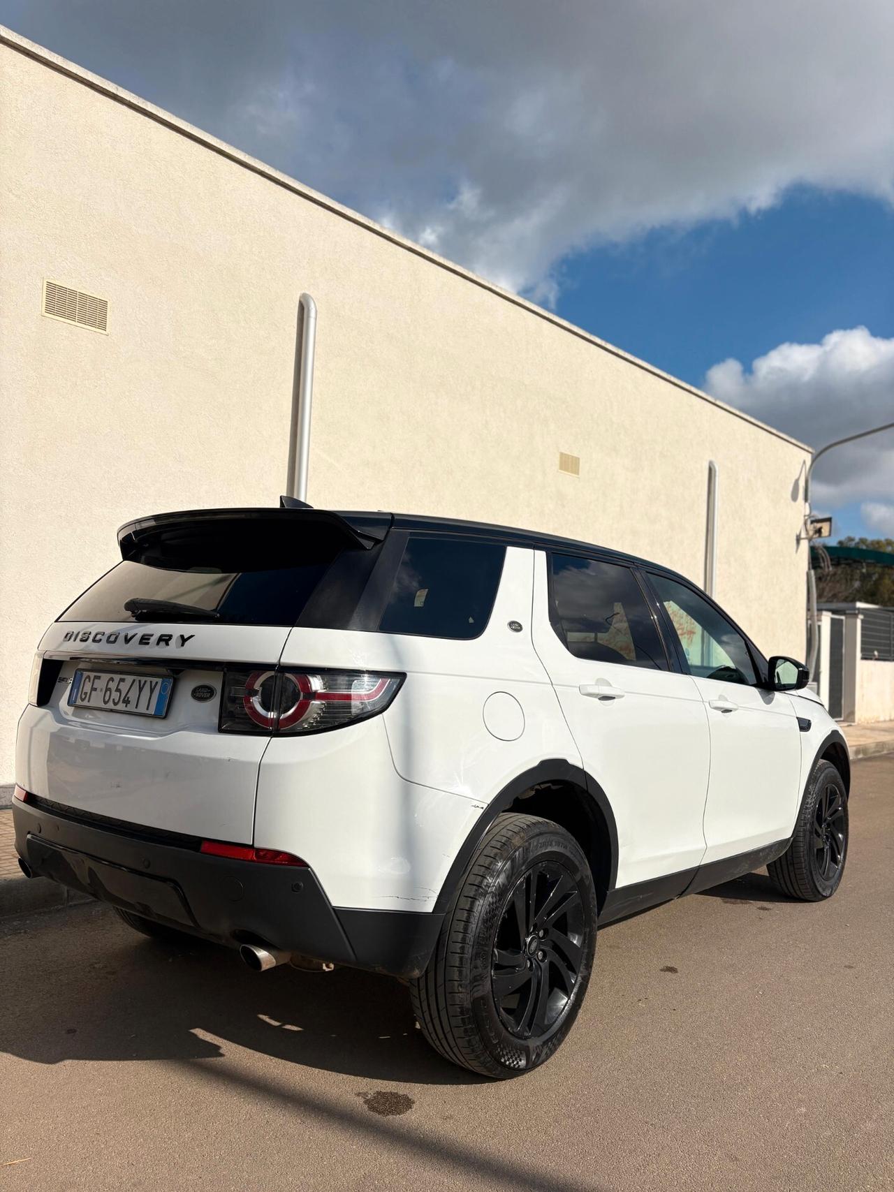 Land Rover Discovery Sport 2.0 td4 HSE LUXURY awd 150cv AUTOMATICA ,NAVI,TELECAMERA,PELLE,FARI LED,KM CERTIFICATI!