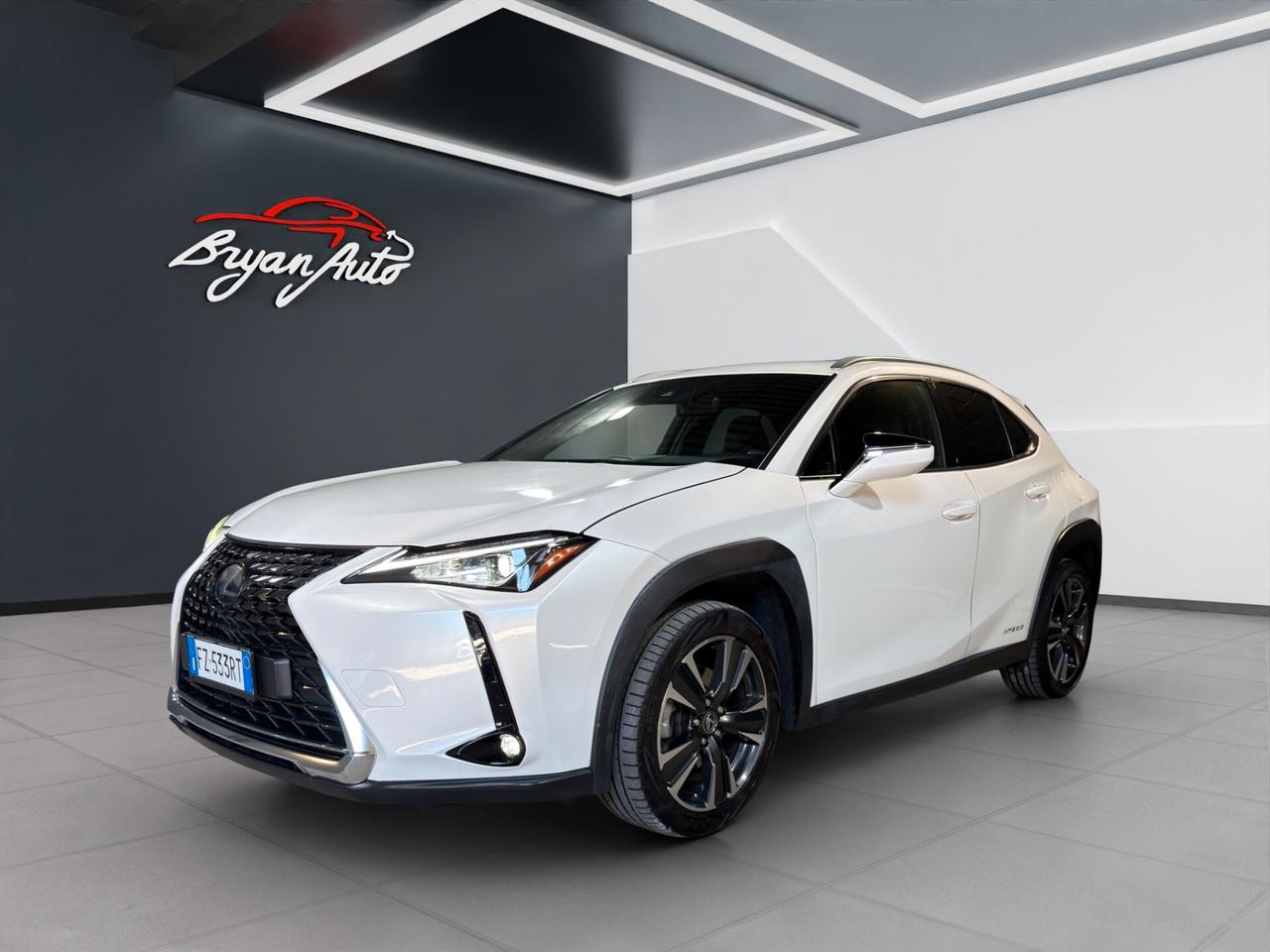 Lexus UX 250h 2.0 Luxury 4wd cvt 184cv