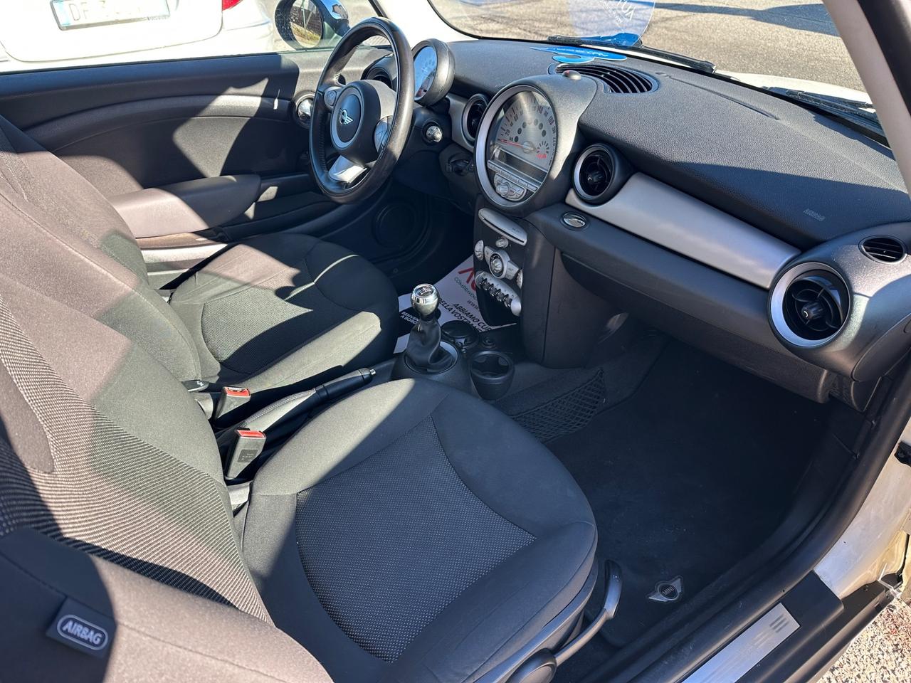 Mini 1.6 16V Cooper 50 Mayfair