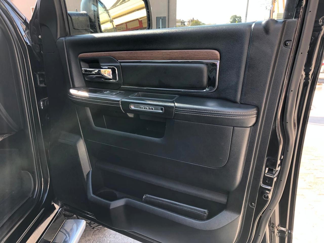 Dodge RAM 1500 STUPENDA