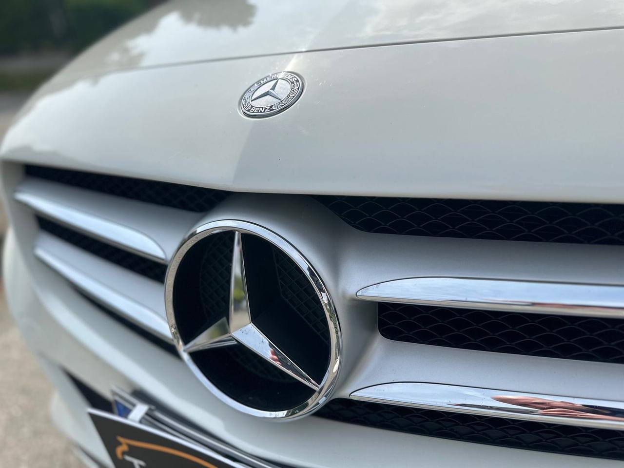 Mercedes-Benz B 180 Sport B 180 D #10480