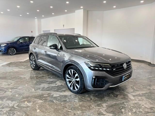 Volkswagen Touareg 3.0 V6 TDI SCR R-LINE