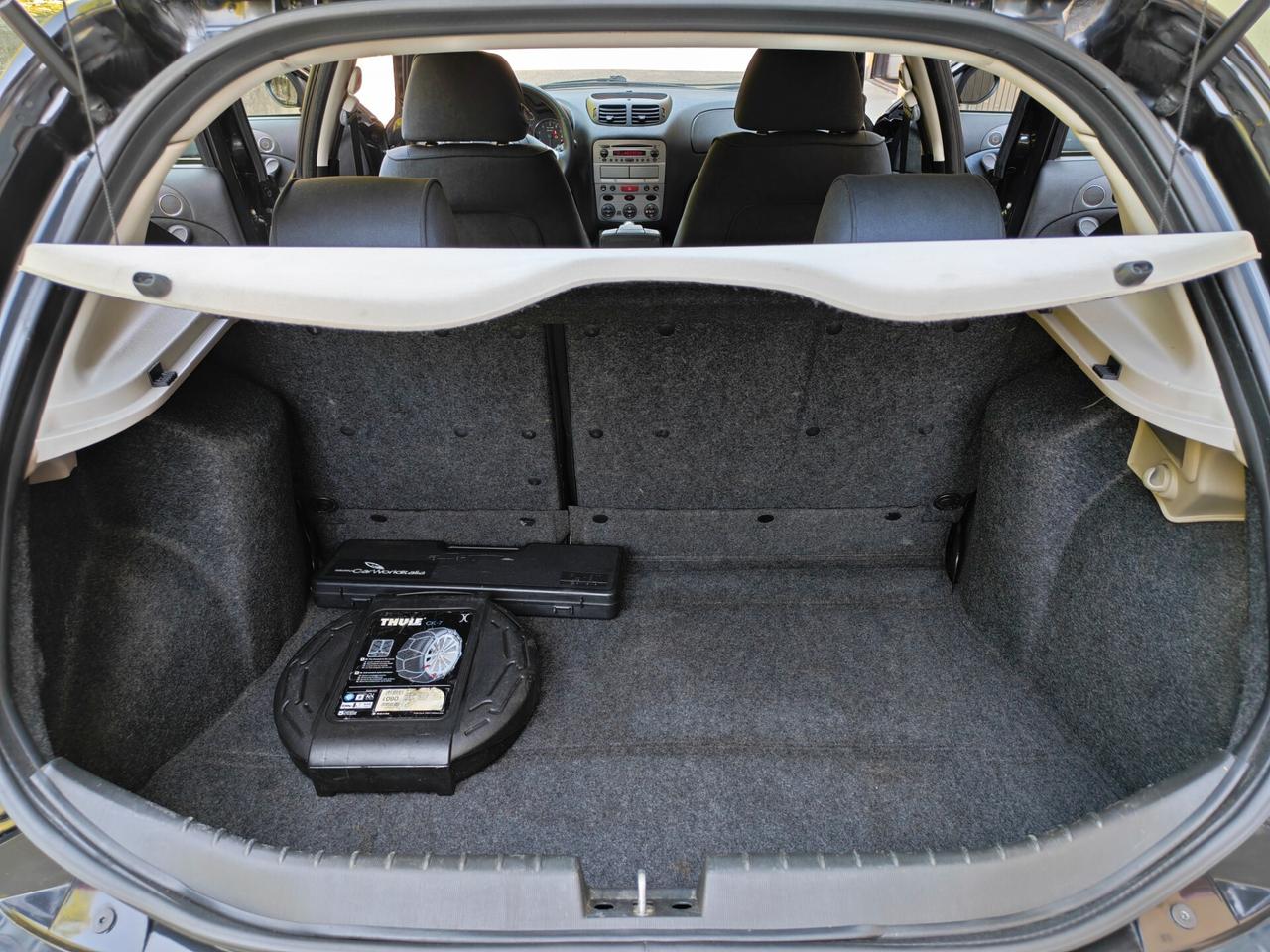 Alfa Romeo 147 1.6 BENZINA 120cv / 61.000km / Unipro