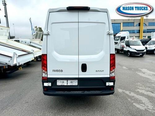 IVECO DAILY 35s140 3.0 Natural Power CNG, 2022, km 8.000