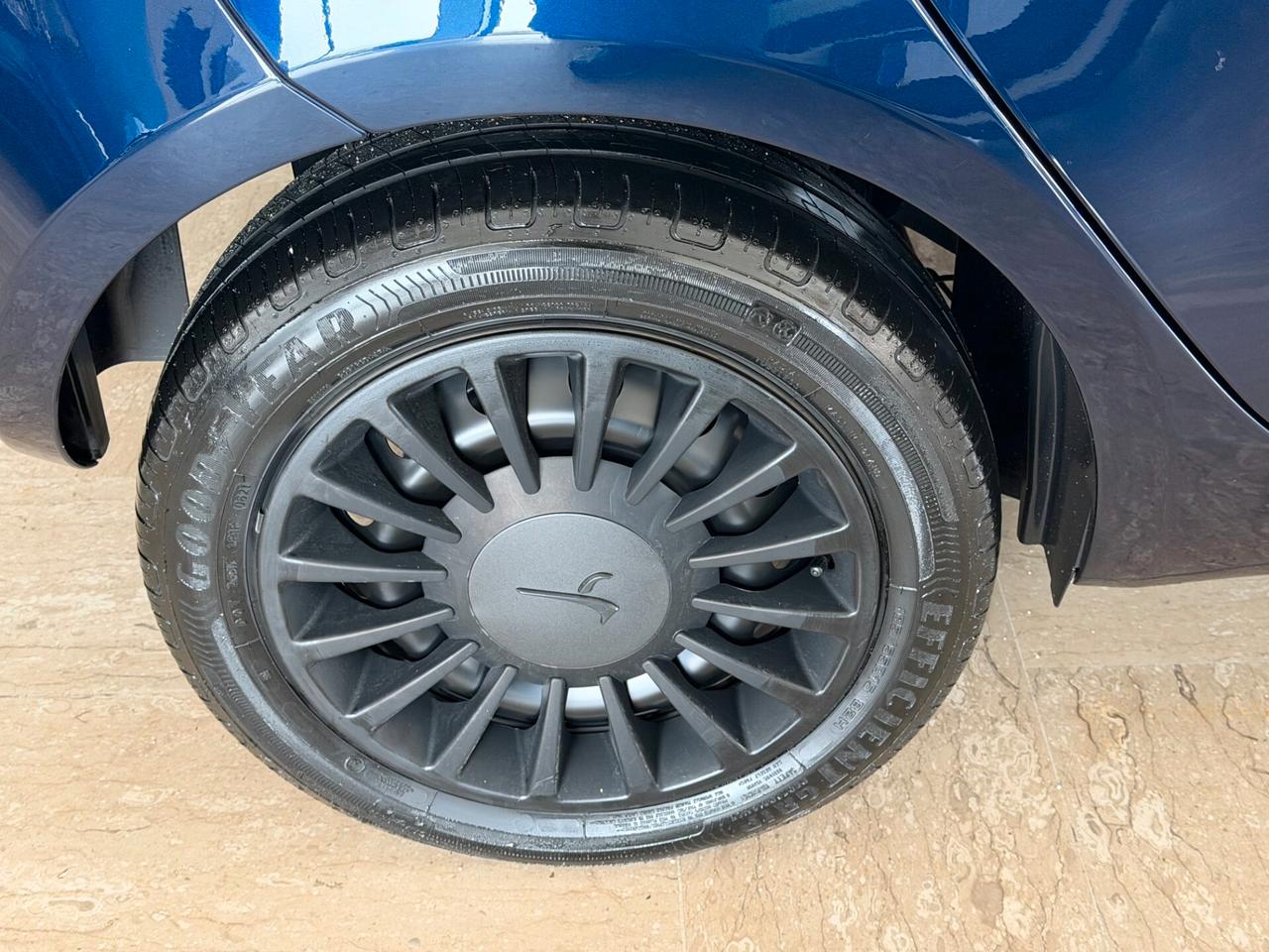 Lancia Ypsilon 1.0 FIREFLY 70 cv. Hybrid SILVER