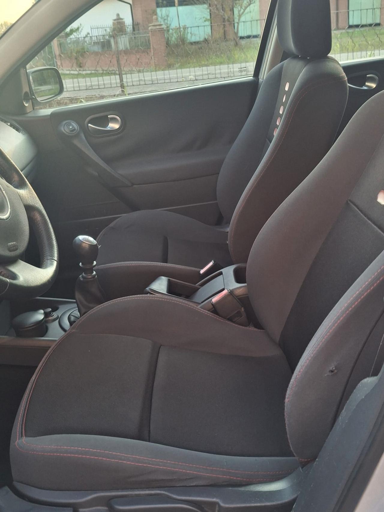 Renault Megane Mégane 1.5 dCi/85CV Grandtour Serie Speciale