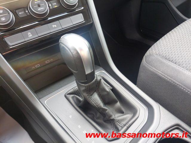 VOLKSWAGEN Touran 2.0 TDI 150 CV SCR DSG BMTechnology