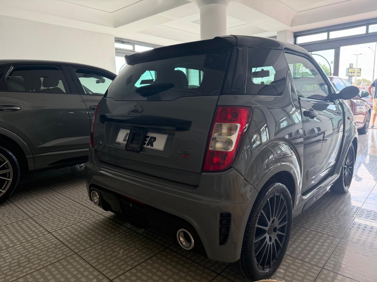Ligier JS JS50 DCI Sport Ultimate Ice