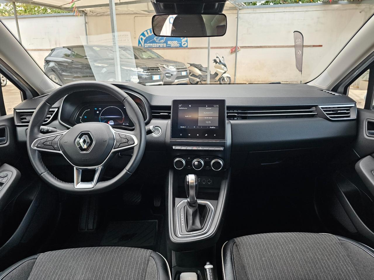 Renault Clio Hybrid E-Tech 5 porte Zen