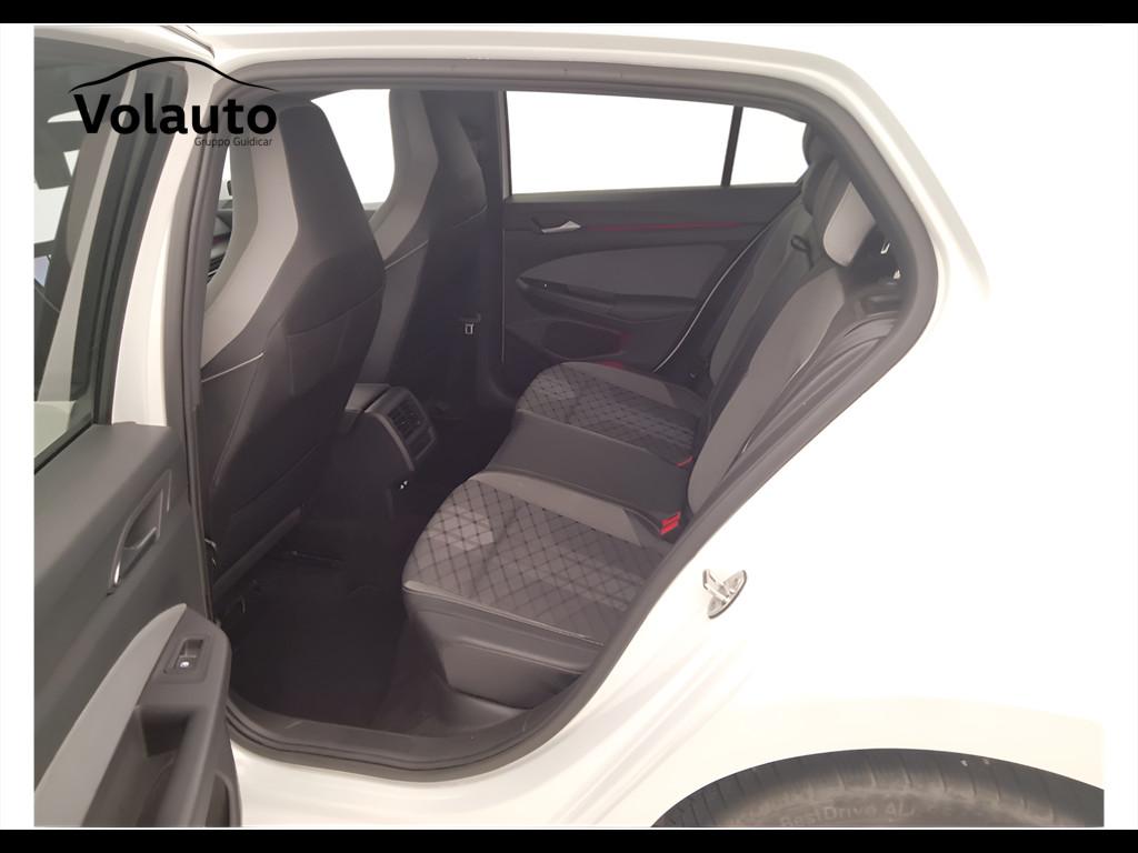 VOLKSWAGEN Golf VIII 2020 - Golf 1.5 etsi evo R-Line 130cv dsg