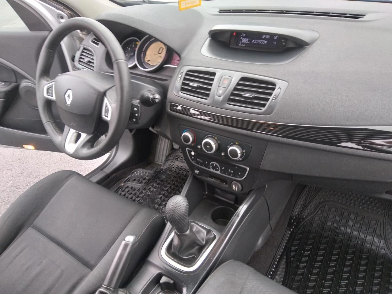 Renault Mégane 1.5 dCi 90CV SporTour Wave x neopatentati