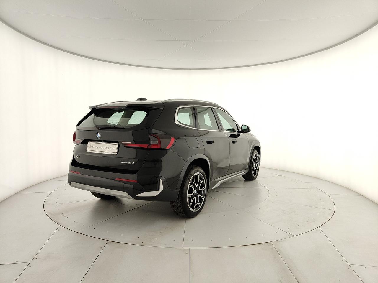 BMW X1 U11 - X1 sdrive18d X-Line auto