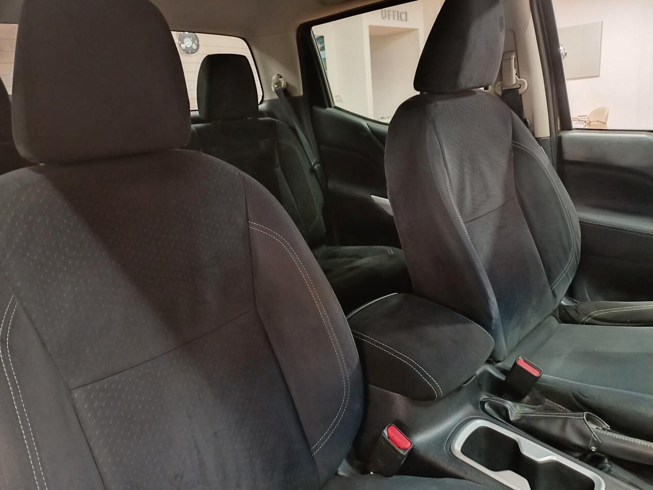 Nissan Navara 2.3 dCi 4WD Double Cab N-Connecta