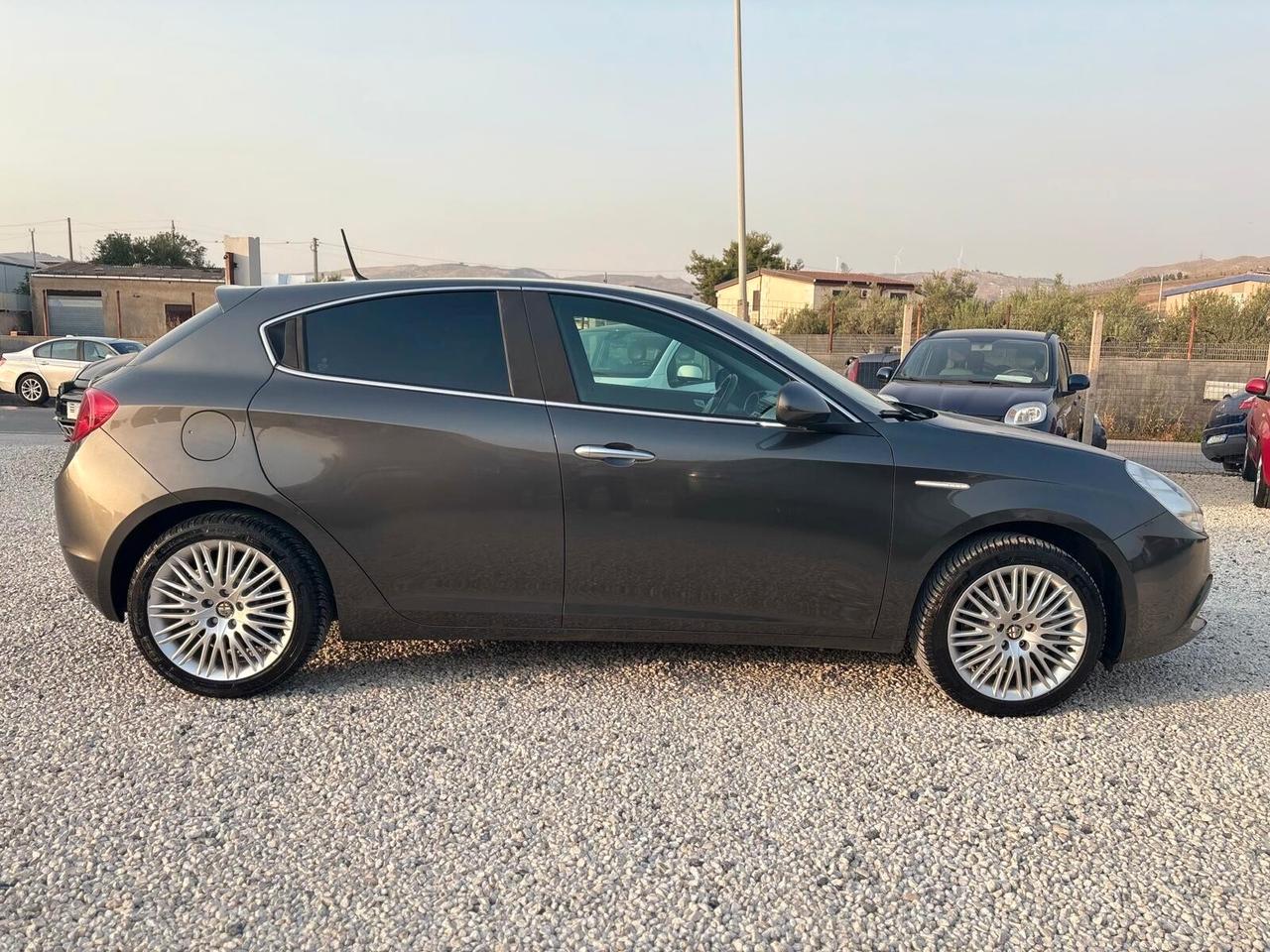 Alfa Romeo Giulietta 2.0 JTDm-2 170 CV Distinctive