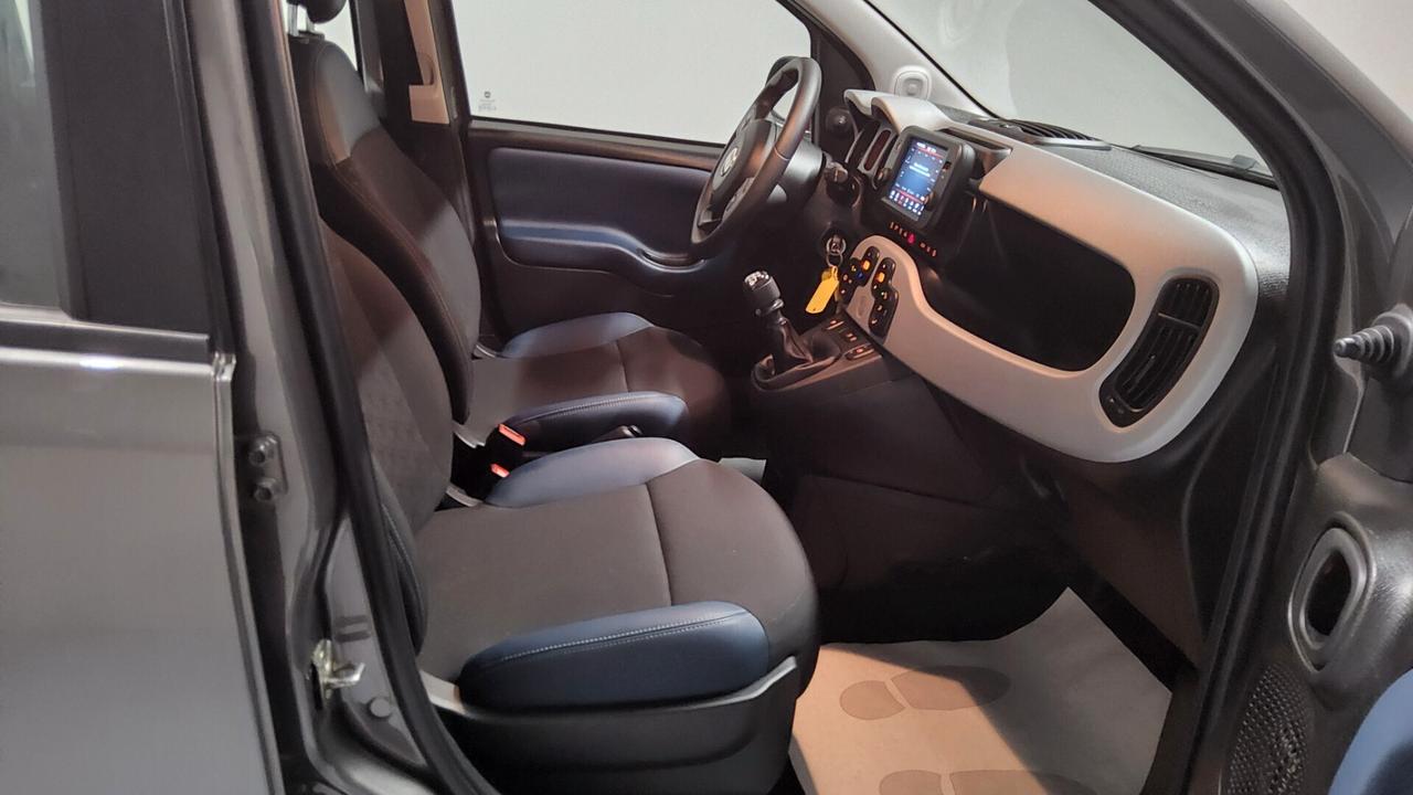 Fiat Panda 1.0 FireFly S&S Hybrid City Cross