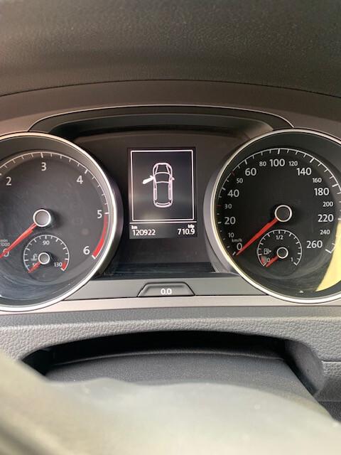 VW Golf 7 - Trendline 1.6 TDI