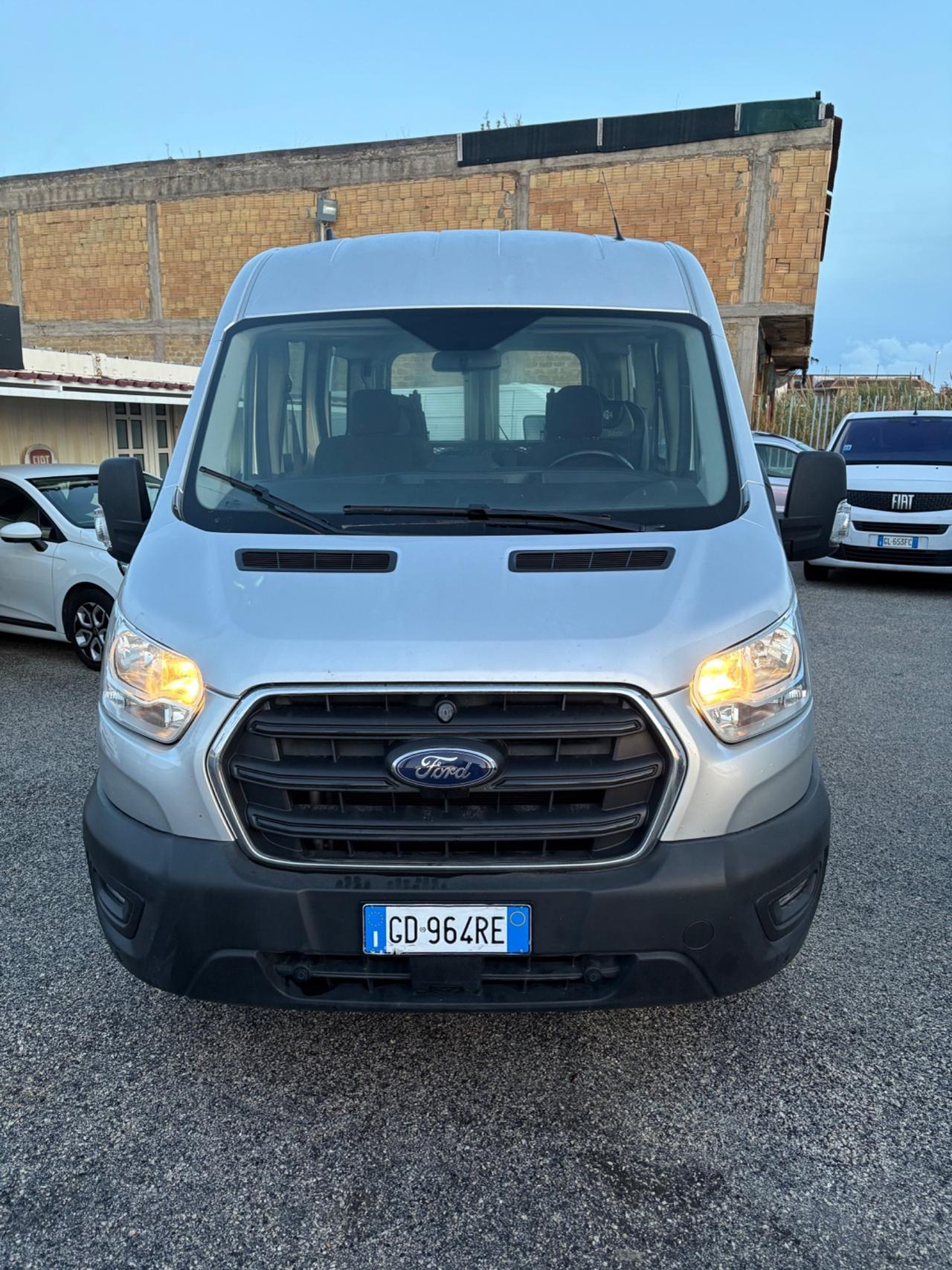 Ford Transit 2.0cc 130CV 9 posti trasporto disabili