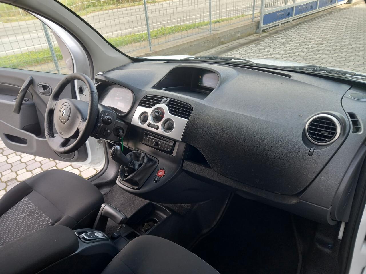 Renault Kangoo AUTOCARRO 1.5 dci 90 CV TOM TOM - PORTA LATERALE