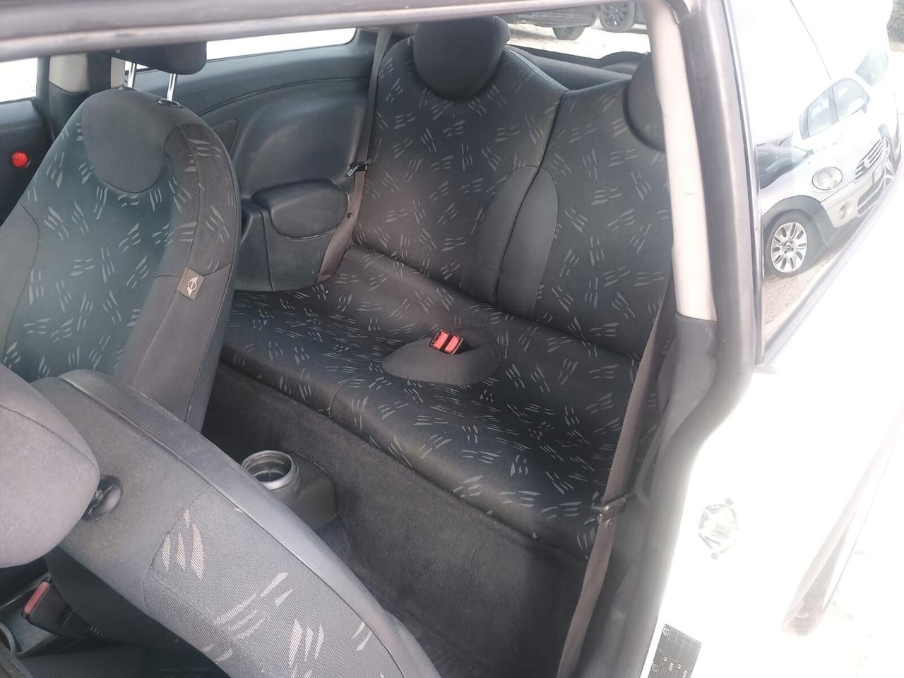 Mini 1.4 tdi One D de luxe