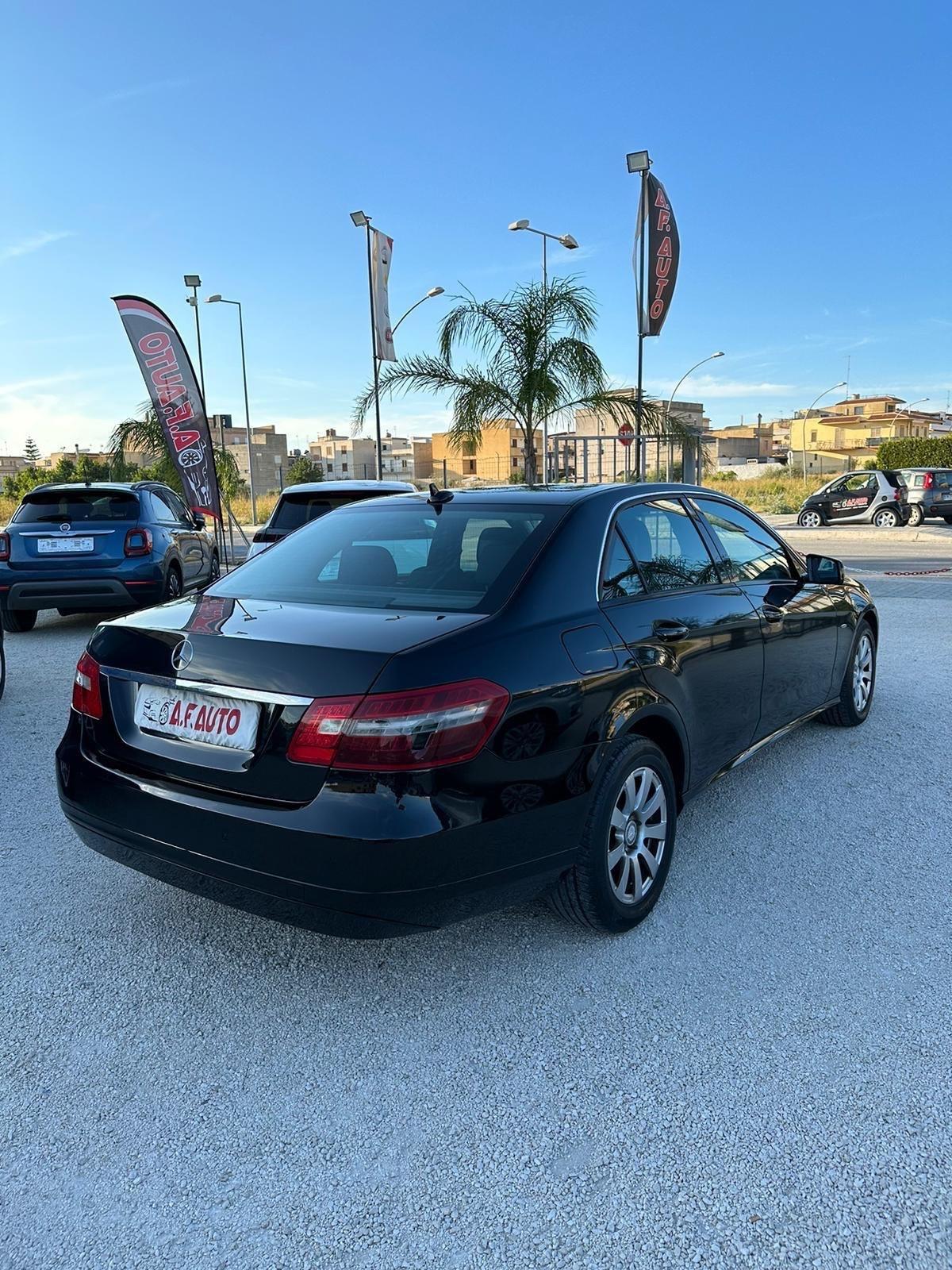 Mercedes-benz E 250 CDI BlueEFFICIENCY Avantgarde