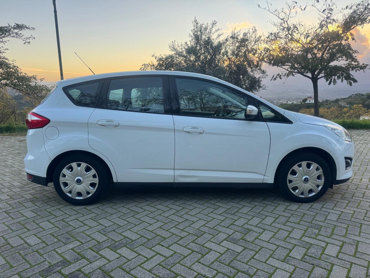 Ford C-Max 1.6 TDCi 115CV *TITANIUM* 2013