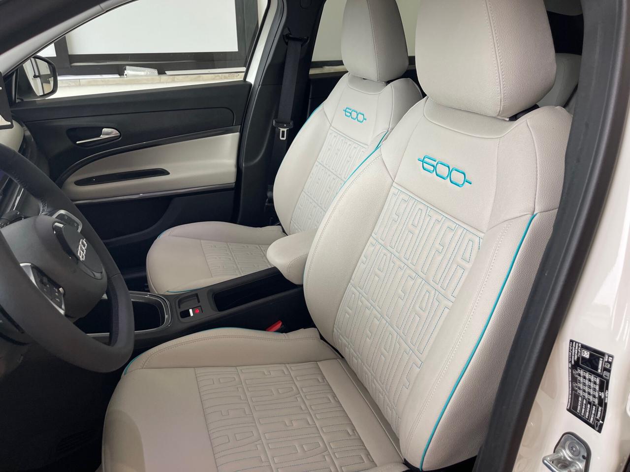 Fiat 600 Hybrid 100 CV DCT MHEV La Prima NO VINCOLO DI FINANZIAMENTO