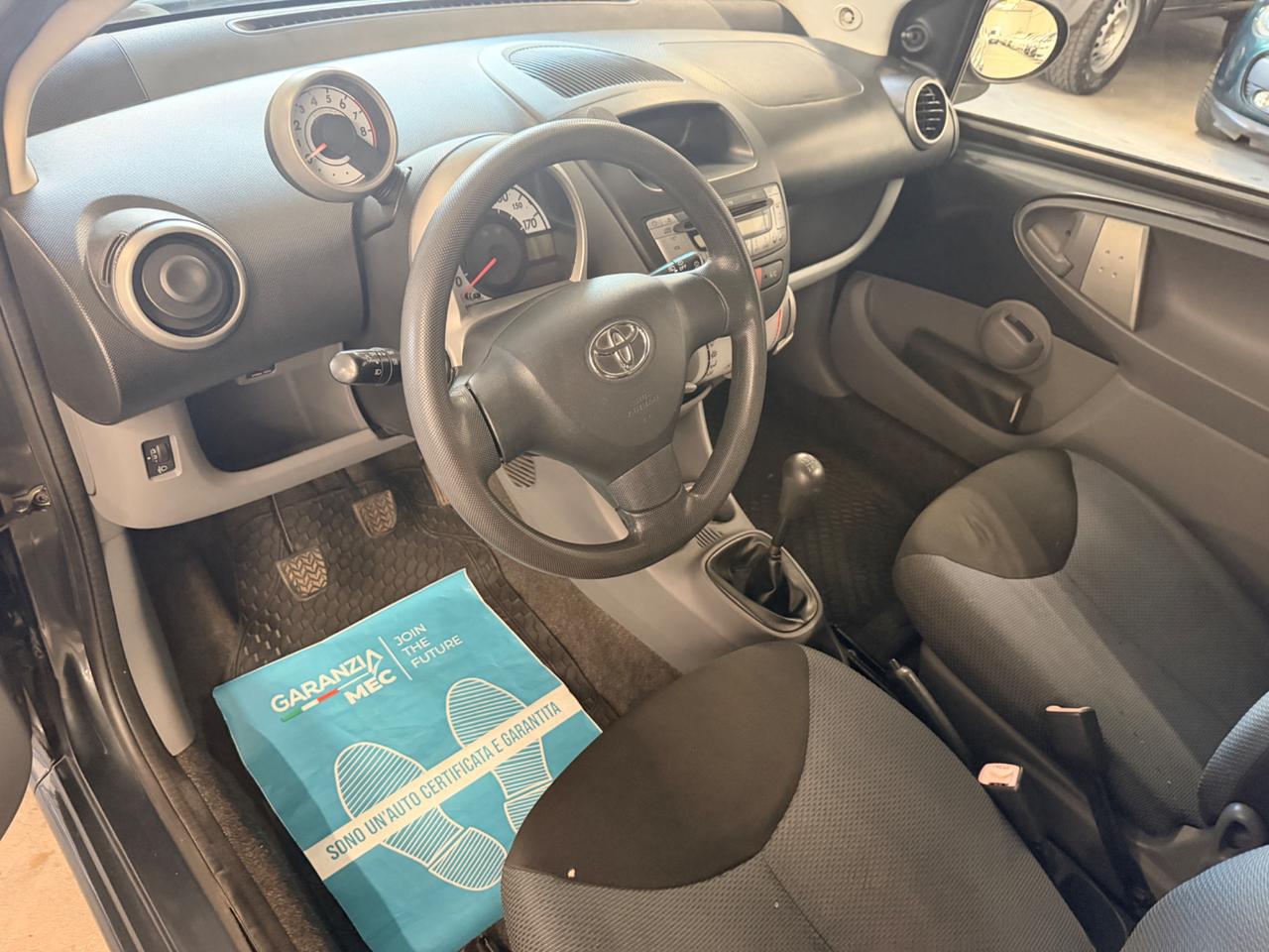 Toyota Aygo 1.0 12V VVT-i 3 porte Sol
