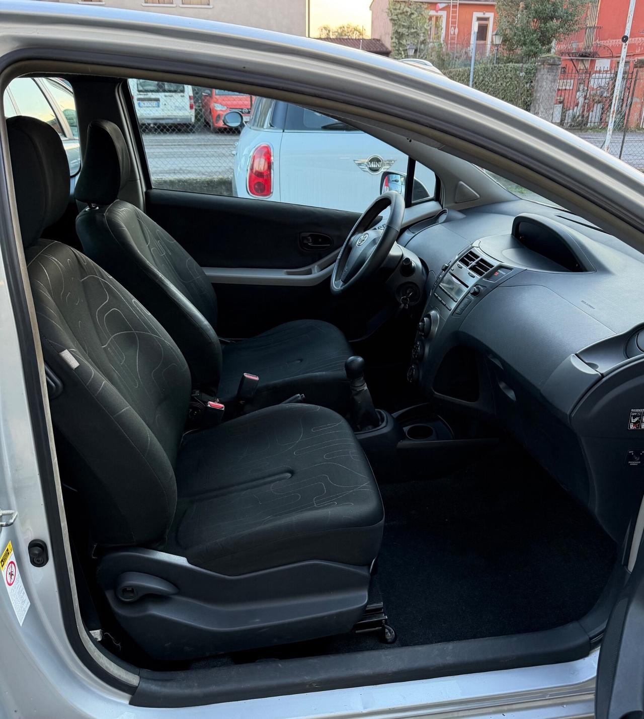 Toyota Yaris 1.0- Frizione sostituita alla consegna-Neopatentati-Garanzia 12m