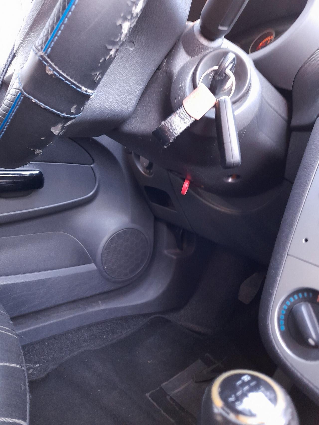 Opel Corsa 1200 GPL FINO AL 2030