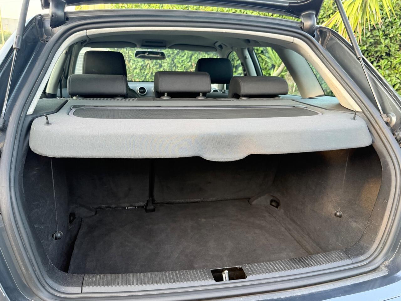 Audi A3 SPB 1.9 TDI 105CV Neopatentati