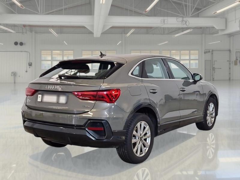 AUDI Q3 SPORTBACK 35 TDI quattro S tronic Business Plus